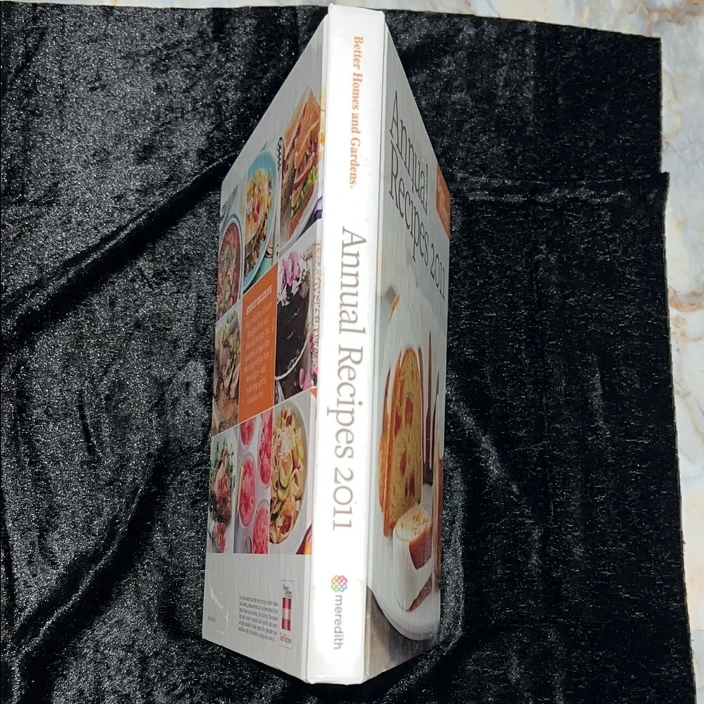 Better Homes And Gardens ANNUAL RECIPES Cookbook Culinary Collection